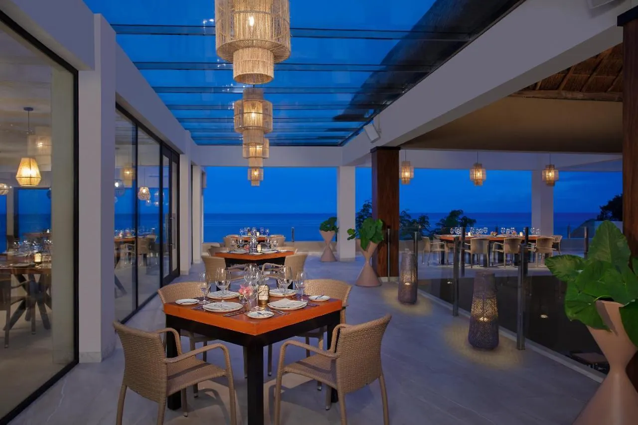 Dreams Cozumel Cape Resort & Spa 4*,